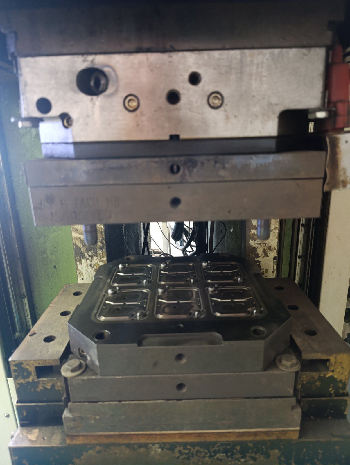 Werkzeug auf der Maschine